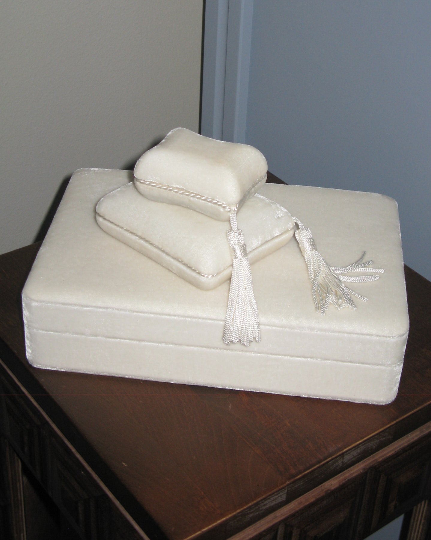 Velvet Jewelry Box