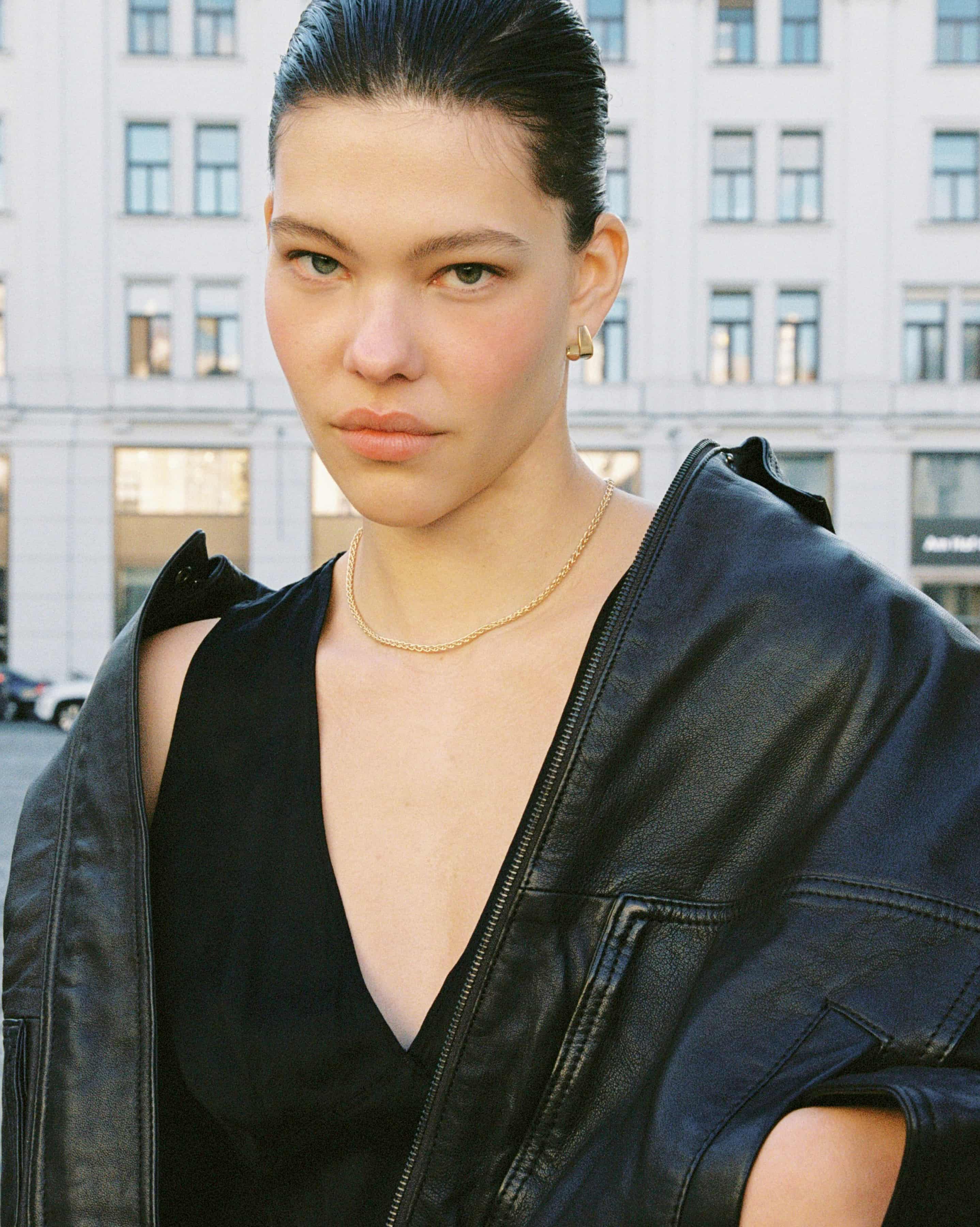 Arco Earrings