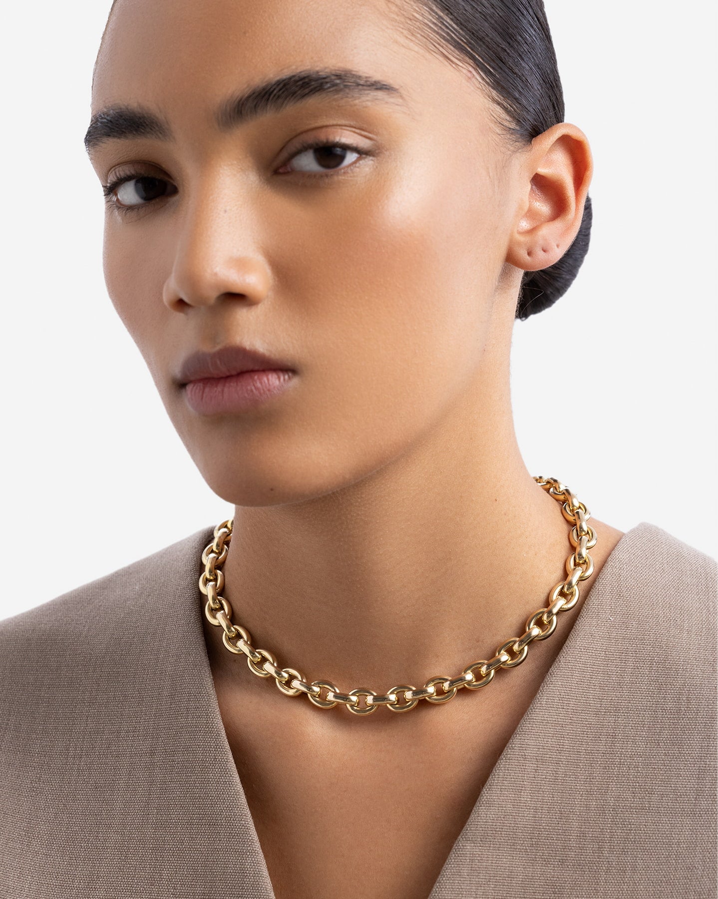 Arles Necklace