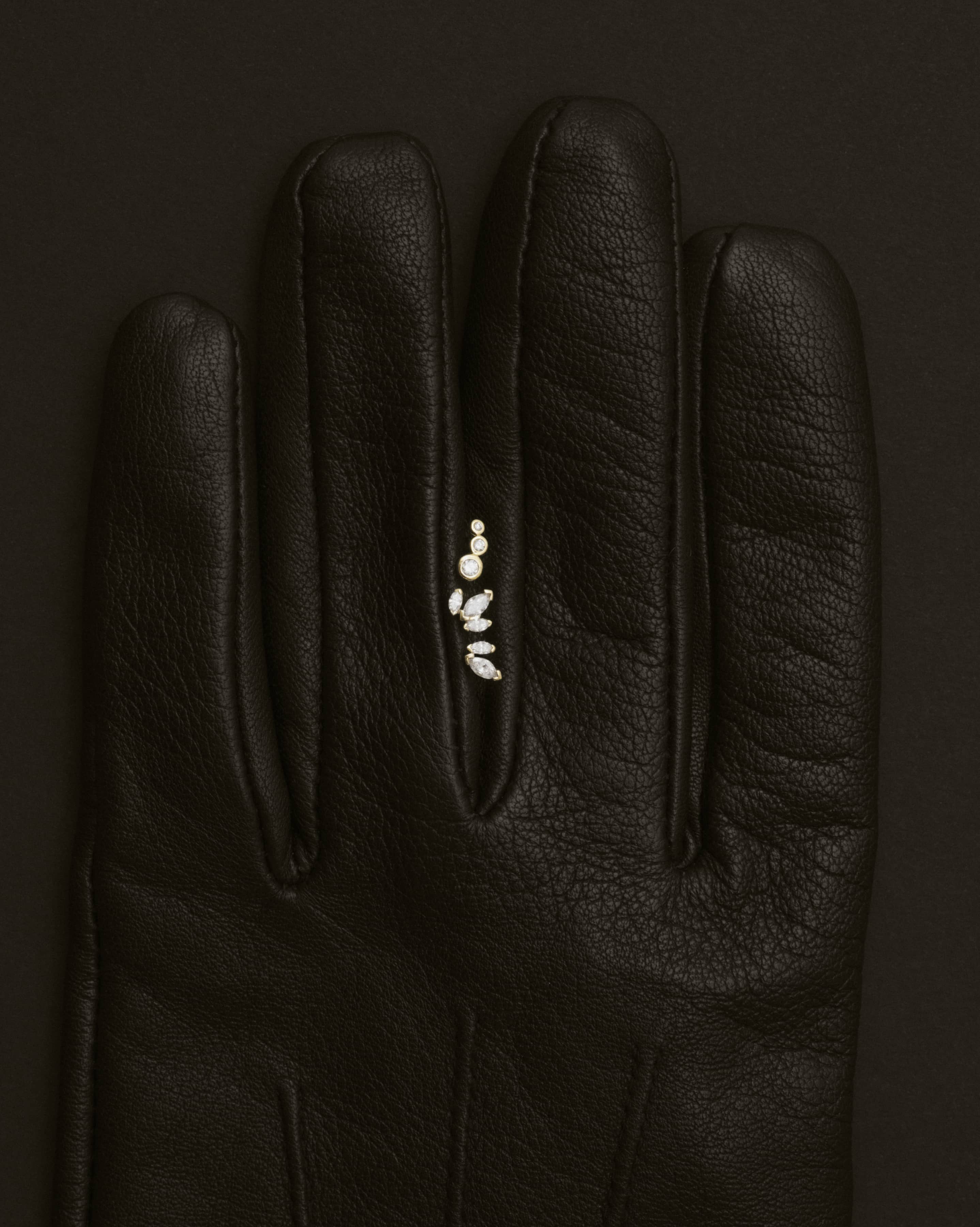 Avanti Threaded Stud