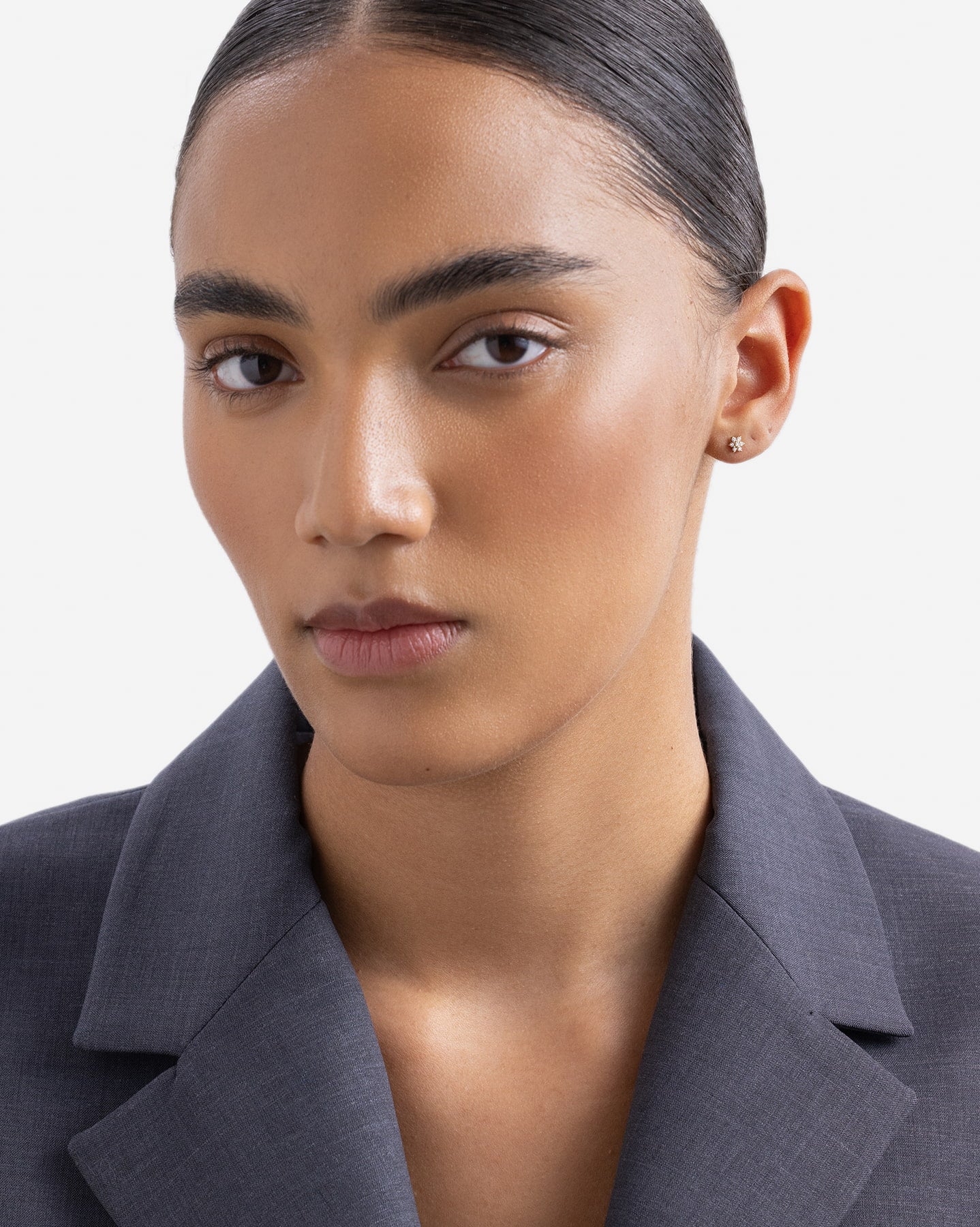 Bellevue Threaded Stud