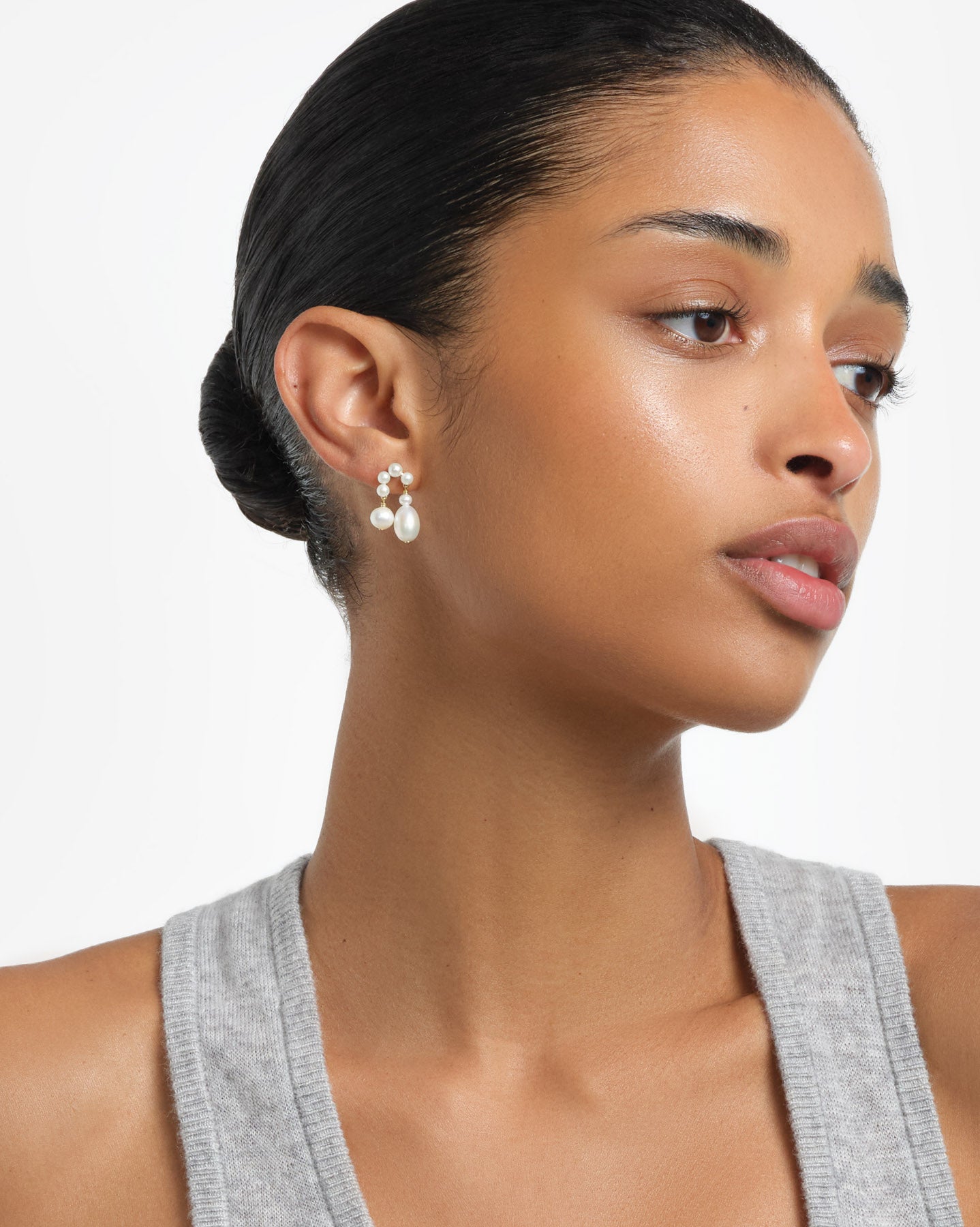 Cambre Earrings
