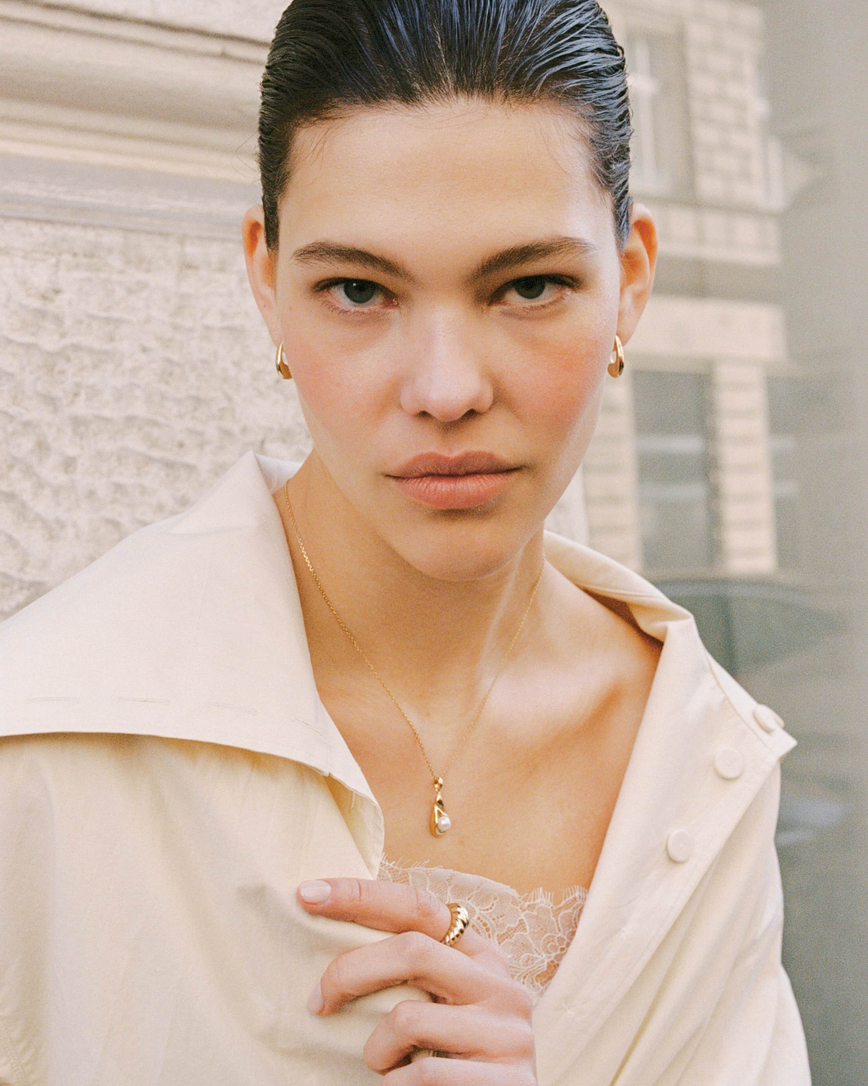 Loreto Medium Hoops