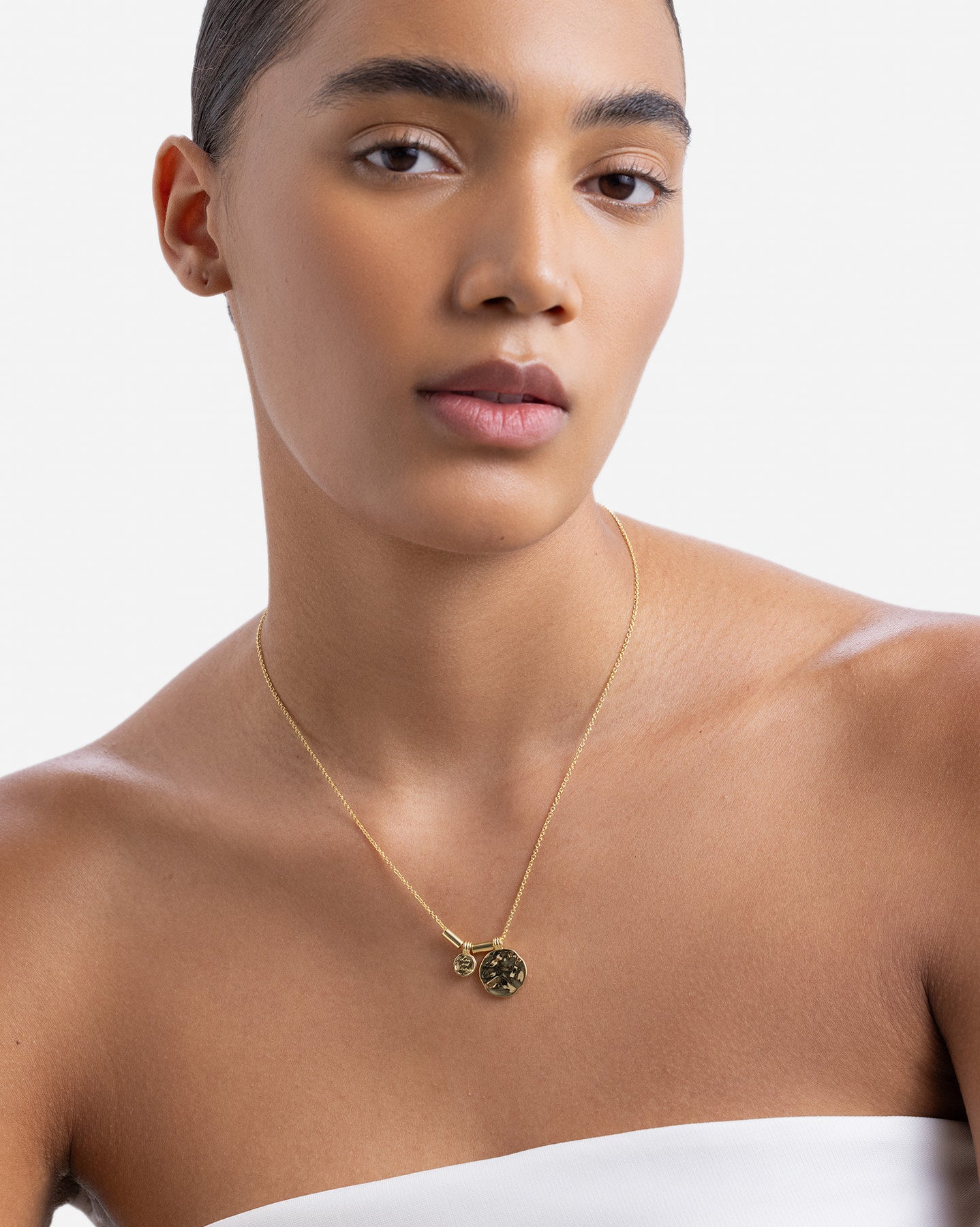Nyon Necklace