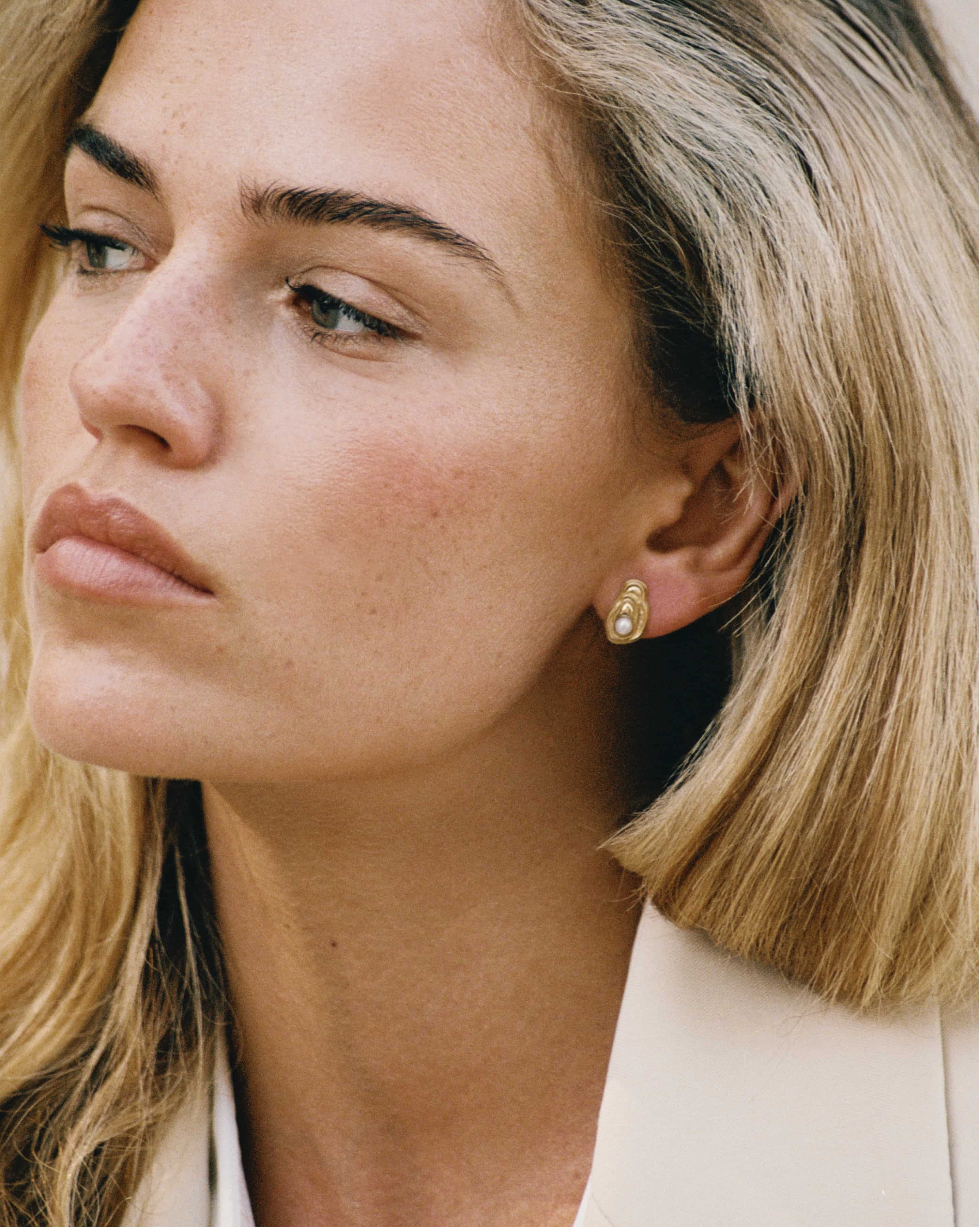 Ondine Small Pearl Earrings