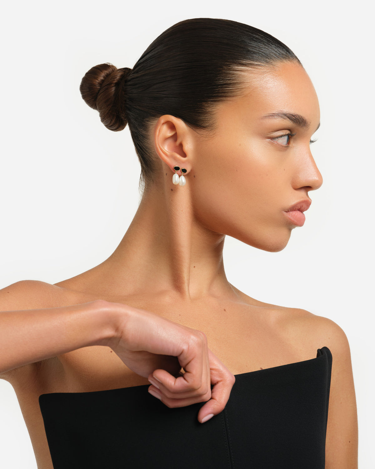 Onetta Earrings