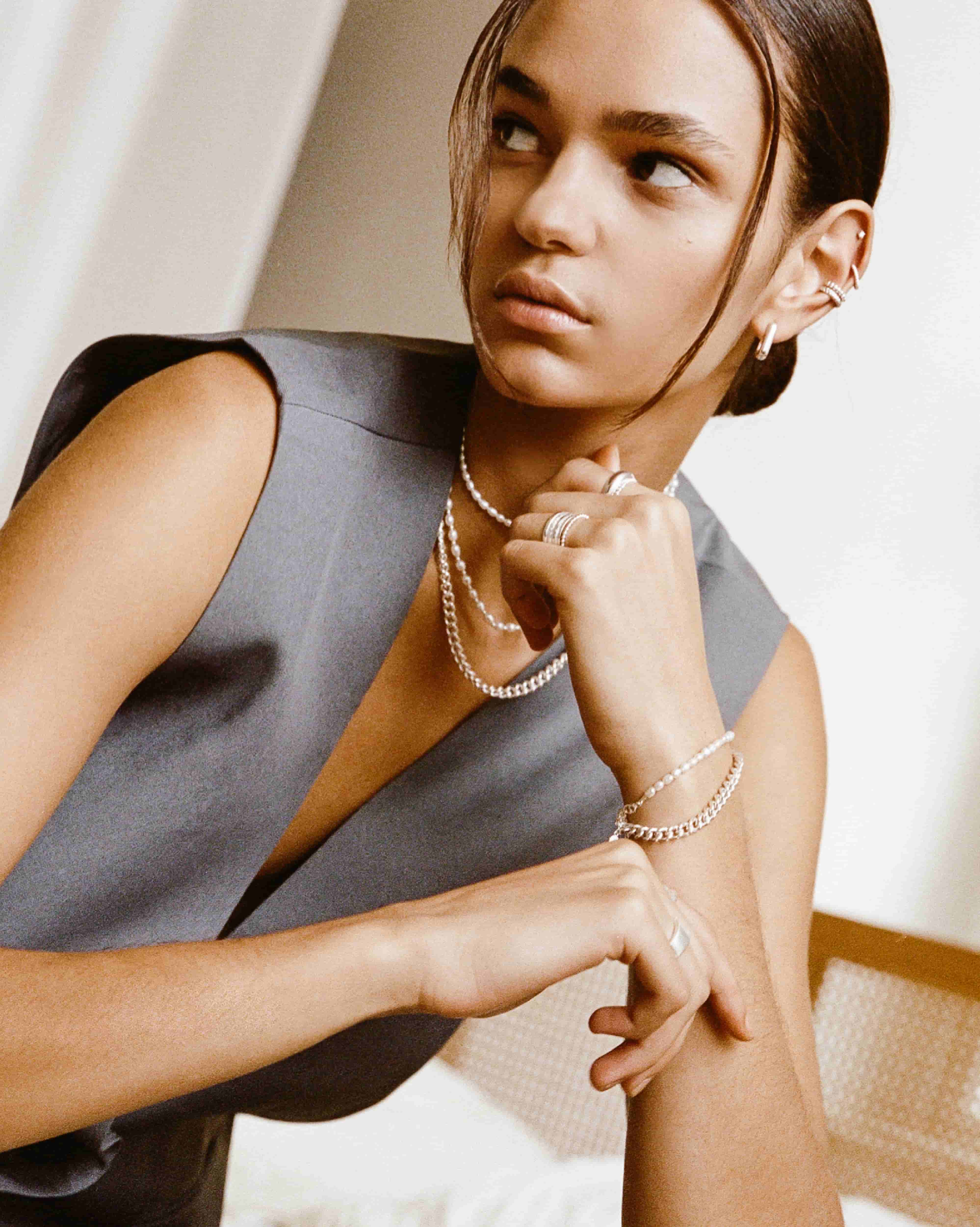 BRUNA The Label Earrings Vicenza Medium Hoops