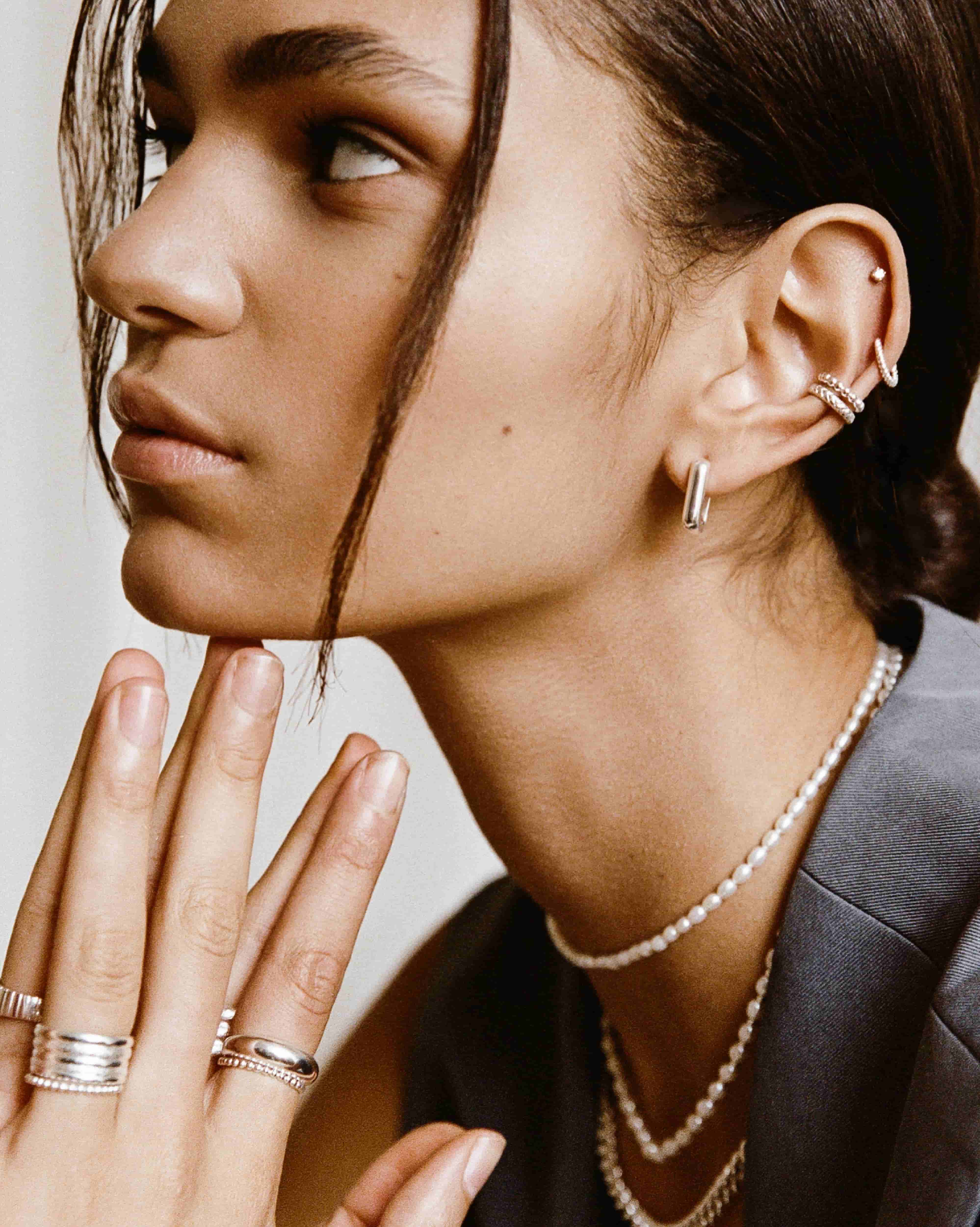 BRUNA The Label Earrings Vicenza Small Hoops