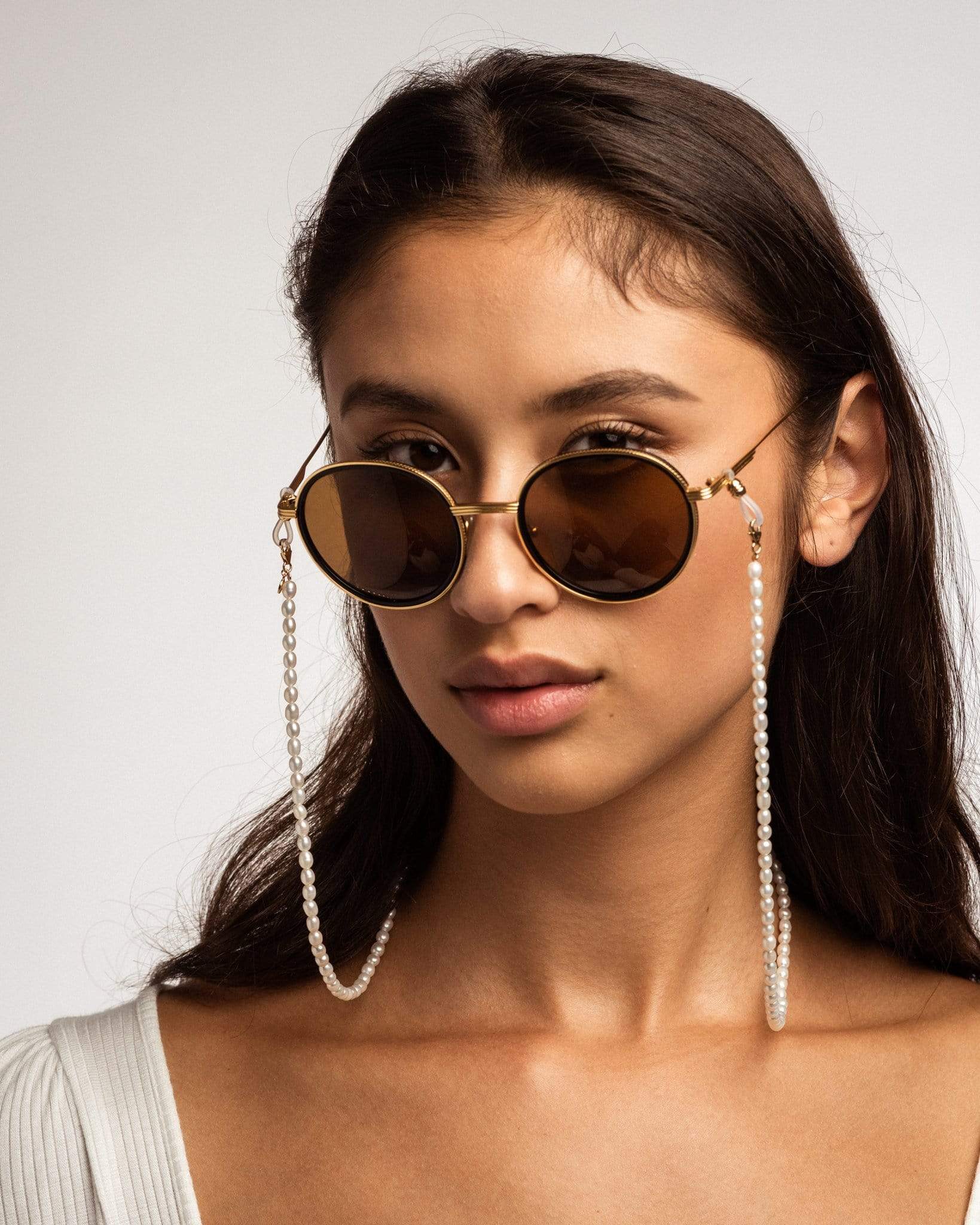 Bruna The Label Accessoire 18k Gold Vermeil / Perlen Champagne Sunglass Chain