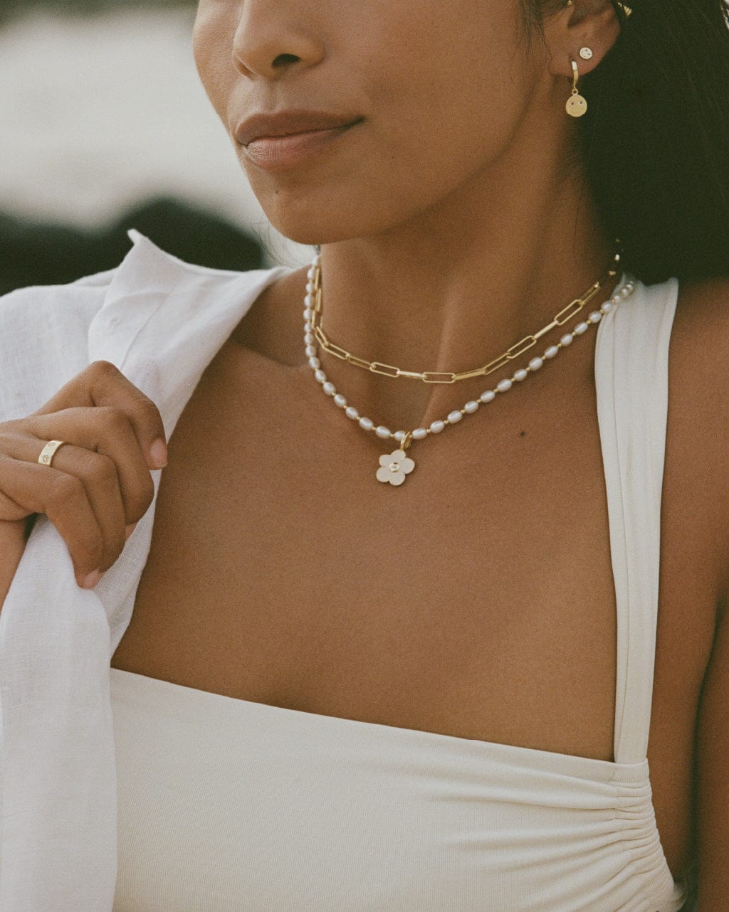 BRUNA The Label Charm 18k Gold Vermeil / Emaille Fleur Charm Seashell